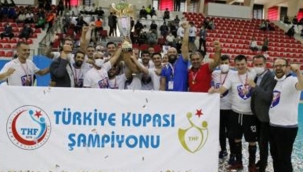 Sporda İzmir rüzgarı