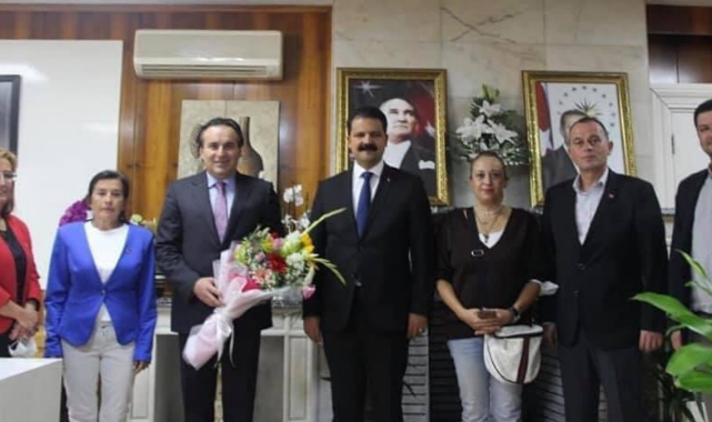 CHP Konak'tan Yeni Kaymakam Ziyareti