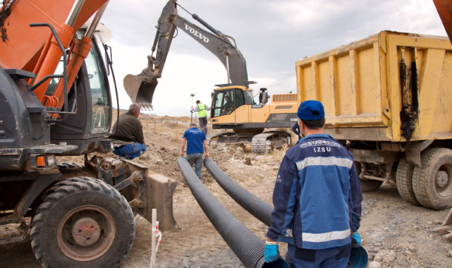 Çiğli'de Heyelanı Tetikleyebilecek Yüzey Suları Kontrol Altına Alınıyor