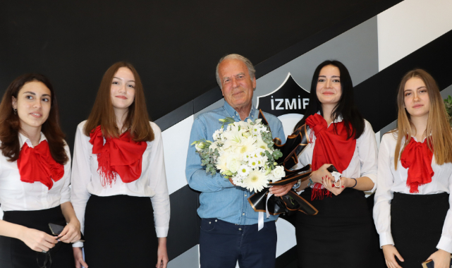 Denizli'ye "Sporda Tüm Zamanların Rol Modeli" ödülü