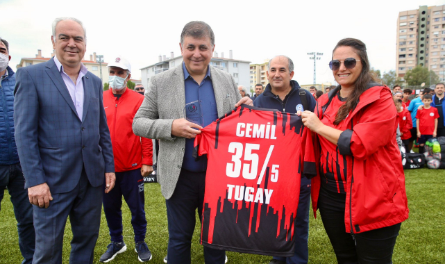 Karşıyaka Amatör Spor Kulüpleri'nin Yanında