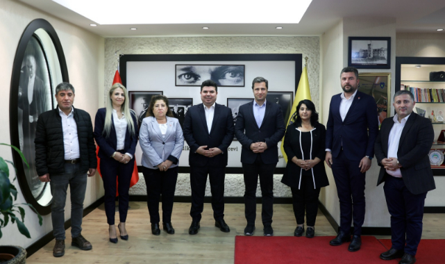 Yücel'den Buca Belediyesi'ne Ziyaret