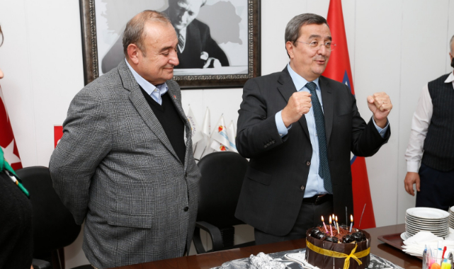 Başkan Batur'dan Örgütle Birliktelik Mesajı