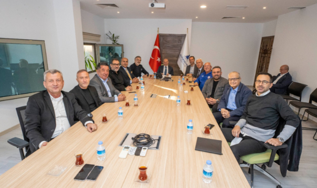"İzmirli spor kulüpleri dayanışma içinde olmalı"