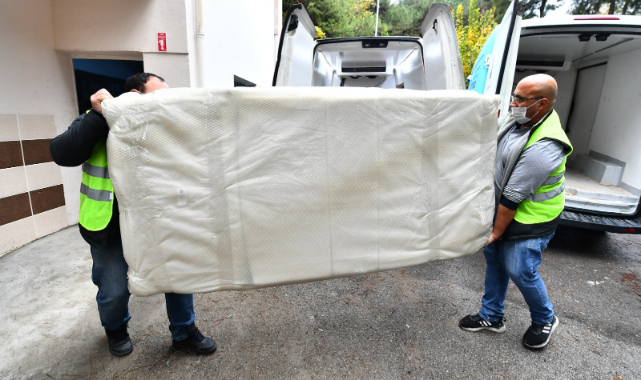 İzmir Büyükşehir Belediyesi’nden Engelli Yurttaşlara Destek