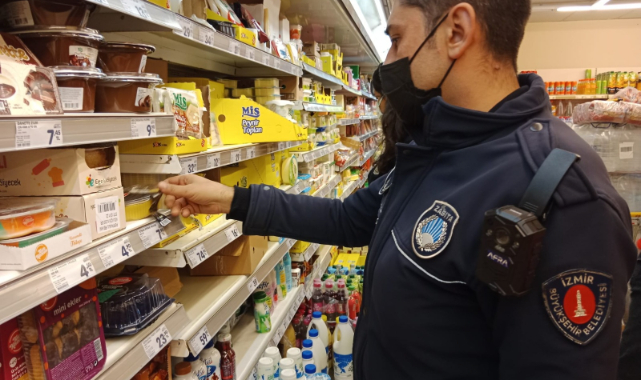 İzmir'de Zabıta Ekipleri Denetimleri Sıklaştırdı