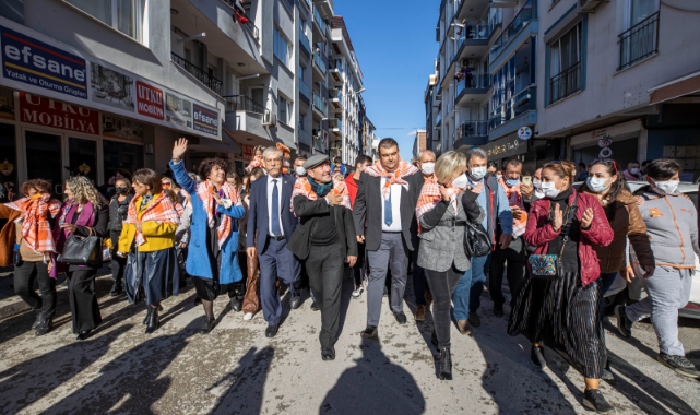 Seferihisar'da Turuncu Şenlik