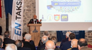 Soyer: “Türkiye'nin En Başarılı Taksiciliği İzmir'de”