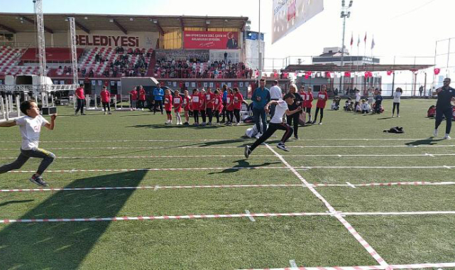 Atletizmde Bayraklı Farkı
