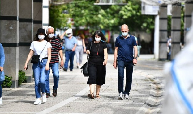Haftalık Vaka Haritası Açıklandı: İzmir'de Düşüş Sürüyor!