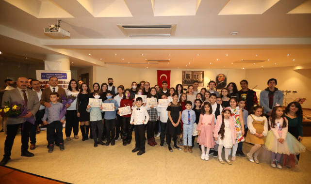 İlham Veren Kentin İlham Veren Müzisyenleri Sahnede