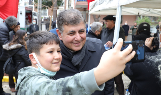 Karşıyaka'nın İki Önemli Edebiyat İnsanına İki Park