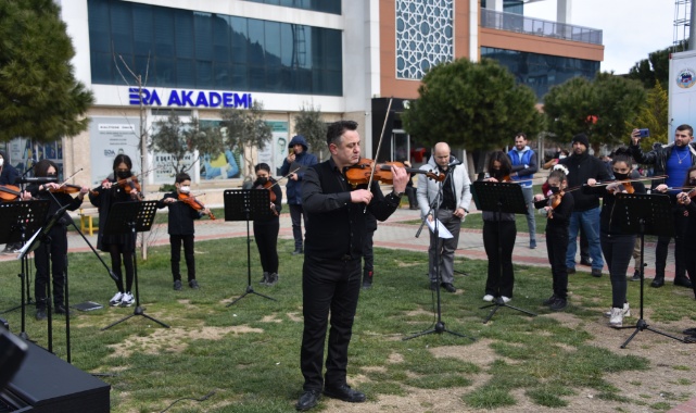 Çanakkale Zaferi'nin 107. Yıl Dönümü Kemalpaşa'da Kutlandı