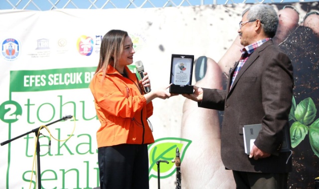 Efes Tarlası Yaşam Köyü'nde 2. Tohum Takas Şenliği