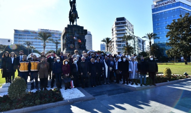 İzmir'de Tıp Bayramı Kutlandı