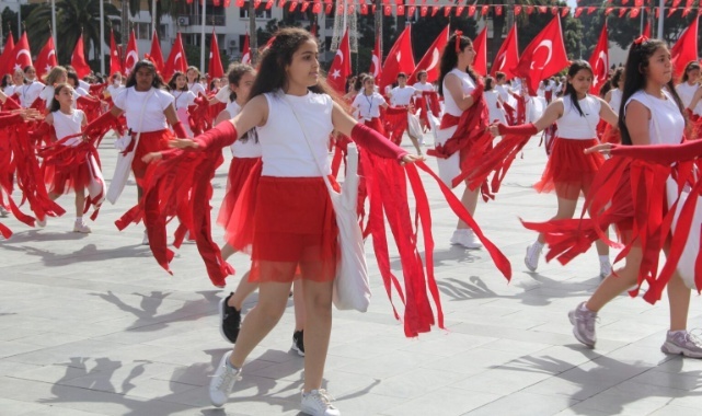 İki Yıl Sonra İzmir’de Muhteşem Kutlama