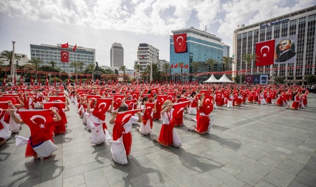 İzmir’de 23 Nisan Coşkusu