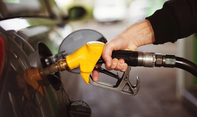 Benzinin litresine 1 lira 68 kuruş, LPG'ye ise 40 kuruş zam gelecek