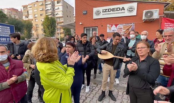 İzmirli Depremzedeler Erdoğan'a Seslendi