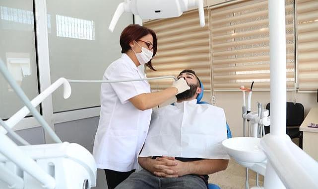 Bayraklı'da 3 yıl içerisinde 43 bin 500 diş tedavisi