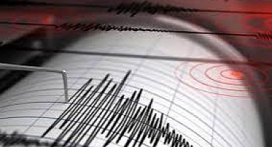 İzmir'de deprem!