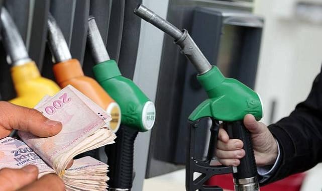 Benzine büyük zam!