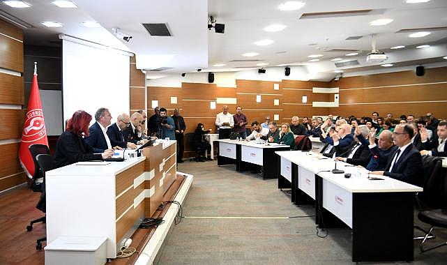 Bornova'da yılın ilk meclisi: Başkan İduğ'dan 2023 müjdeleri