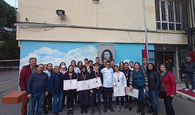 Uluslararası Gastronomi yarışması'nda İzmir'in gururu oldular