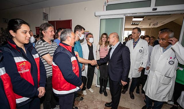 "Bu enkazdan bambaşka bir Türkiye doğacak"