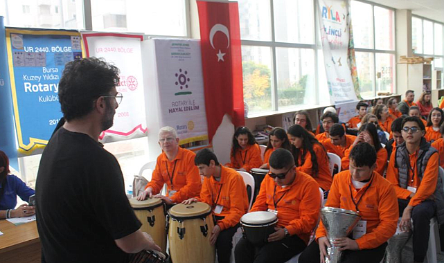 Rotary'den görme engelli bireyler için bilinçli farkındalık liderlik eğitimi
