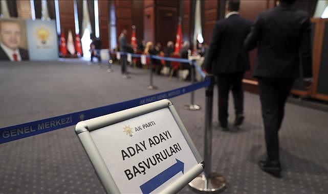 AK Parti İzmir'de aday adaylığı için kimler başvurdu?