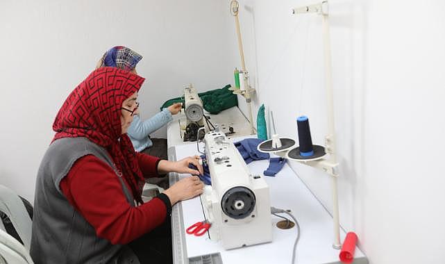 Bayraklı'dan 'sıcak' dayanışma