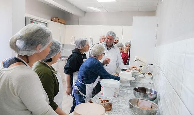 Çeşme'de Meslek Fabrikası hayata geçirildi