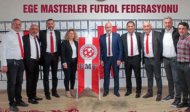 EMF Futbol Ligi'nde play offlar başlıyor