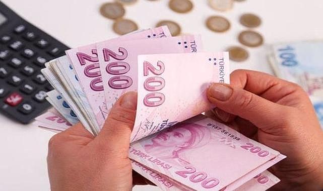 EYT'liler dikkat! Hangi banka ne kadar emekli maaşı promosyonu veriyor?