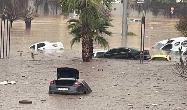 Şiddetli yağış sonrası Şanlıurfa'da 11, Adıyaman'da 2 ölü