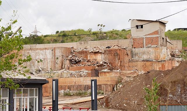 Başkan Arda: “İzmir’in Çernobil’ini biz temizleyeceğiz.”