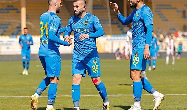 Buca'nın gol kralı adayı, 9 hafta sonra skor üretti