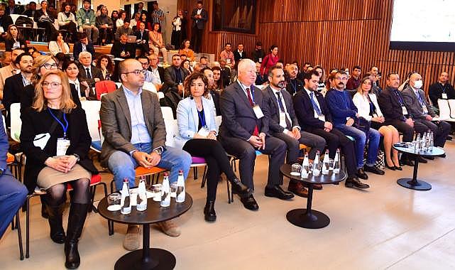 İzmir'de sürdürülebilir geleceğin rotası oluşturuluyor