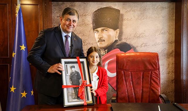 Karşıyaka'nın Çocukları 23 Nisan'ı Coşkuyla Kutladı