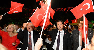 Yücel: Gavur yakıştırmasının cevabını vereceğiz!