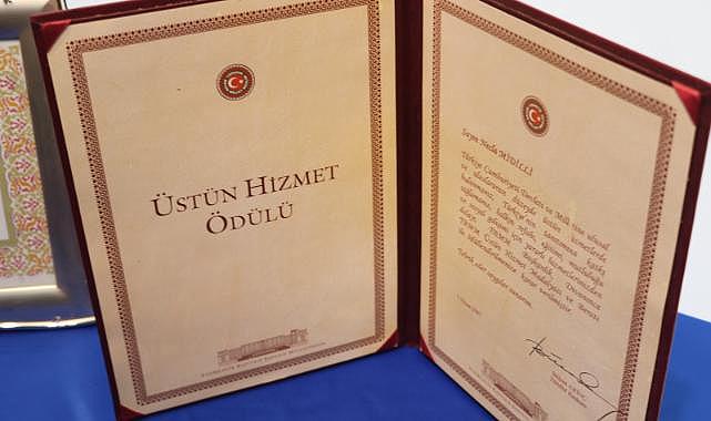 Hayırsever Reha Midilli Foça'da Sevgi ve Özlemle Anıldı