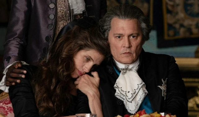 Johnny Depp'in "Jeanne du Barry" Filmi Cannes'ta 7 Dakika Alkışlandı!