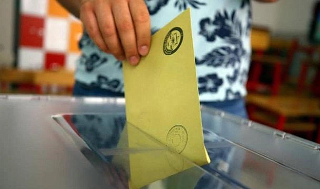 Yurt dışındaki vatandaşların oy verme işlemi rekor katılımla tamamlandı