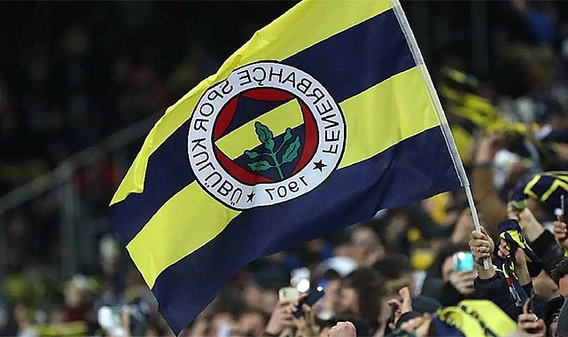 Fenerbahçe'den bomba transfer! Yıldız oyuncu Türkiye'ye geldi!