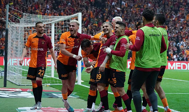 Galatasaray, Fenerbahçe'yi farklı yendi: 3-0