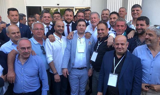 İzmir'de Esnafın Patronu Yalçın Ata Oldu