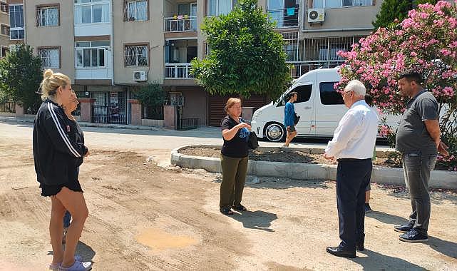 Karabağlar'da kaldırımlar yenileniyor