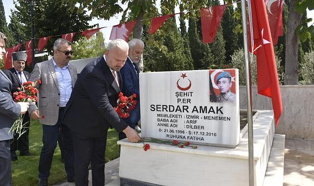 15 Temmuz şehitleri Menemen'de dualarla anıldı