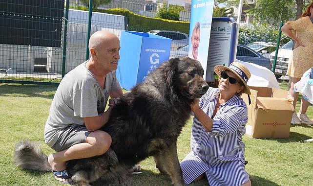 Çeşmeli can dostlar Fest Pati'de buluştu